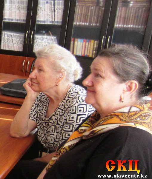 Архивисты В.Болтина и Л.Шевелёва (5 сентября 2013)