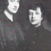 Анастасия Цветаева с сыном Андреем, 1927