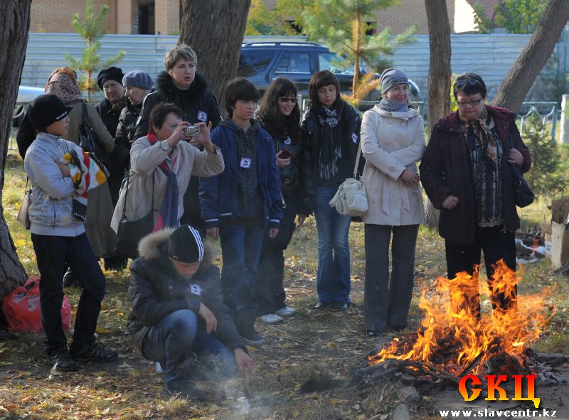 Цветаевский костер в Павлодаре (сентябрь 2011)